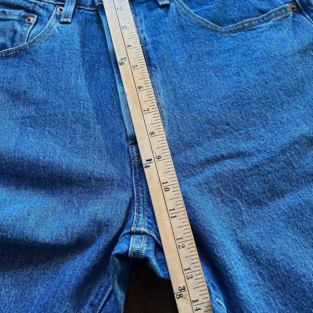 501 Levi's - Picture 9 of 13
